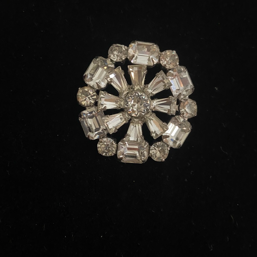 Stuart Weiss vintage pin